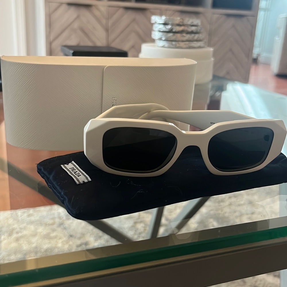 Prada White Rectangular Women’s Sunglasses with Black Lenses